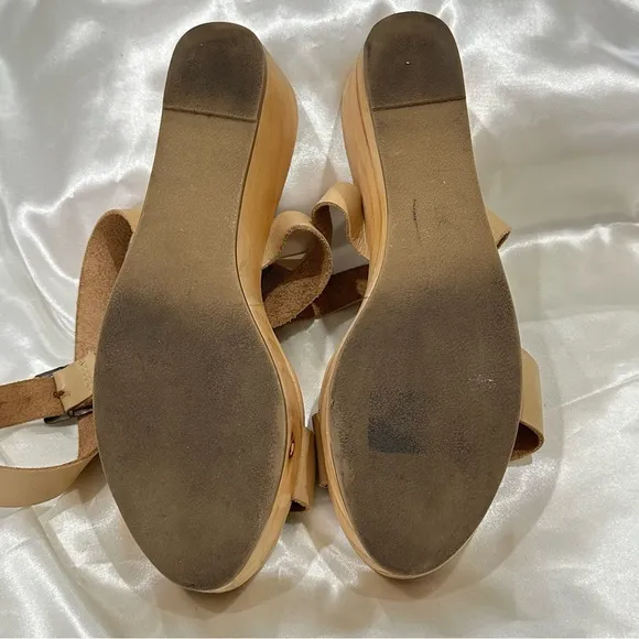 Nisolo Sarita Wooden Wedge Sandal Leather Wrap Ankle Strap Buckle Beige Size 9